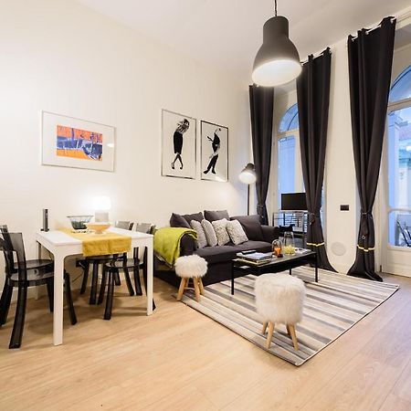 Apt503A Naples Luaran gambar