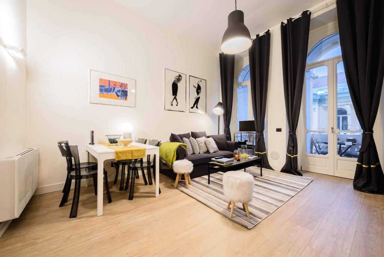 Apt503A Naples Luaran gambar